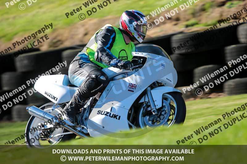 cadwell no limits trackday;cadwell park;cadwell park photographs;cadwell trackday photographs;enduro digital images;event digital images;eventdigitalimages;no limits trackdays;peter wileman photography;racing digital images;trackday digital images;trackday photos